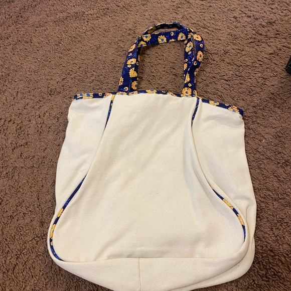 2 FOR $20 Shoshanna Bags Daisy Daydream Canvas Tote Bag Beach Floral NEW - Picture 4 of 9